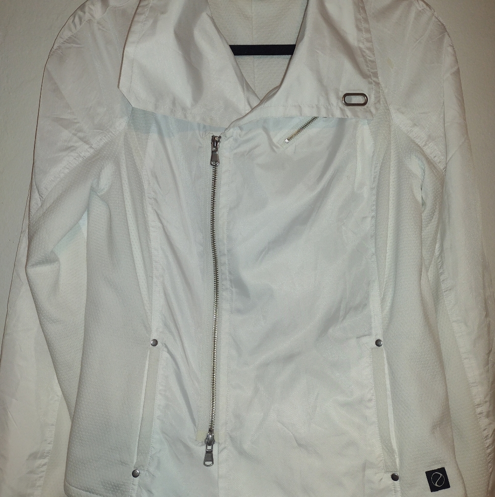 White Athletic Jacket Size Medium - image 7